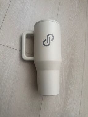 Poshmark Cream Travel Hydrojug with Logo